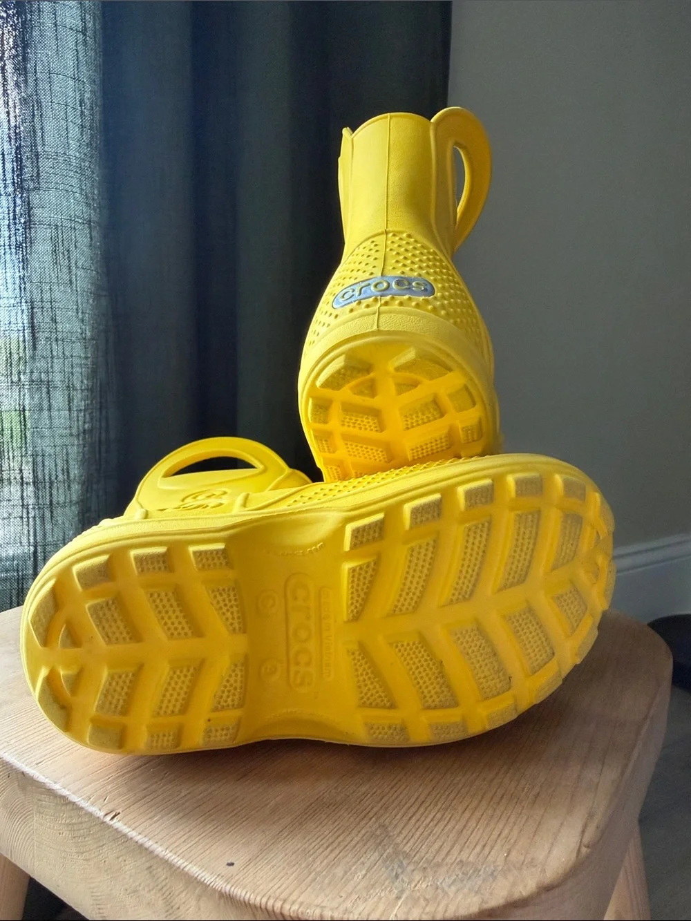 CROCS Kids Yellow Waterproof Rain Boots with Easy Grip Handles